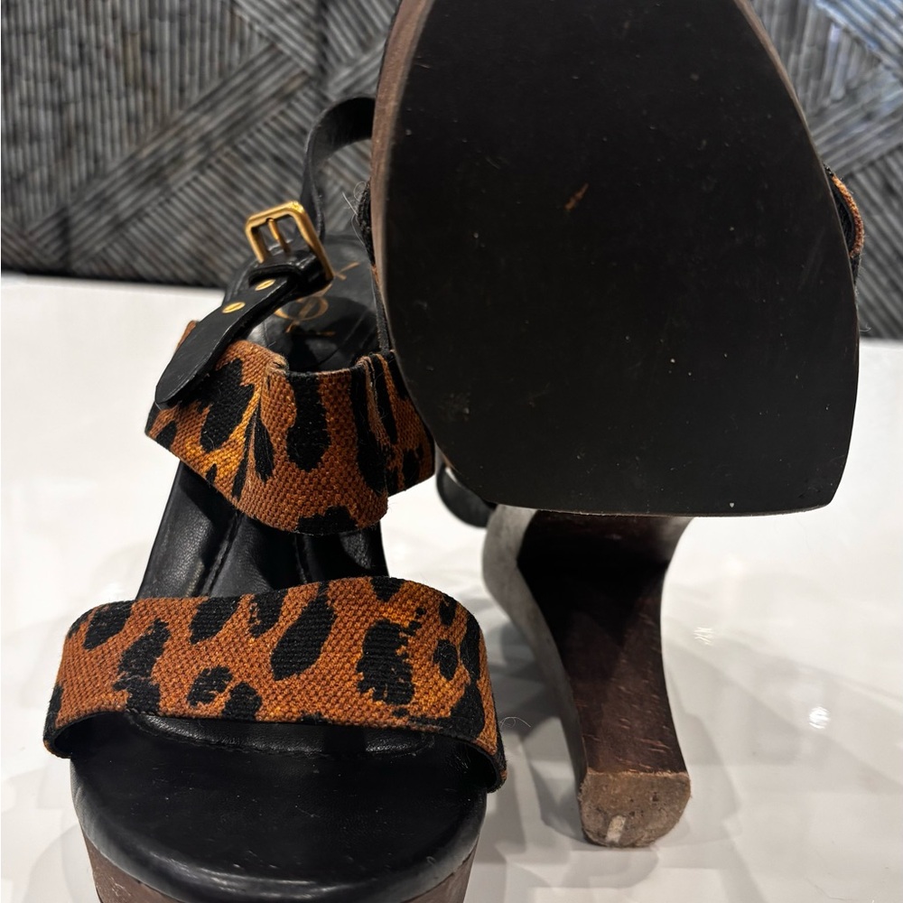 Authentic Yves Saint Laurent/Tom Ford Leopard Print Wood Platform Sandals - Picture 6 of 15